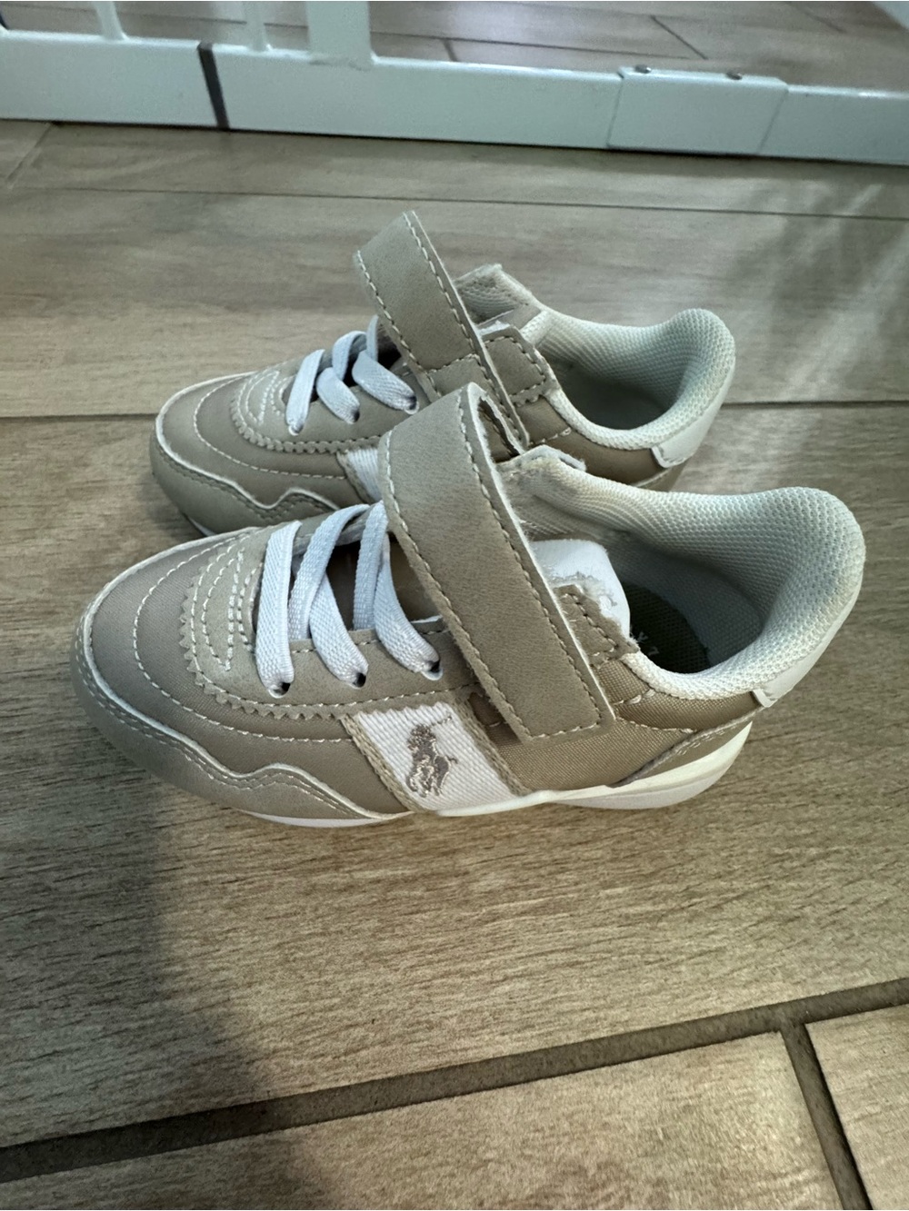 Polo by Ralph Lauren Kids Taupe & White Velcro Sneakers